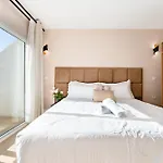 Blanca Maris Fuengirola